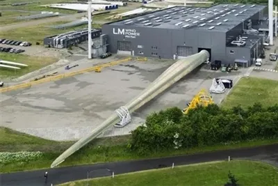 Kā droši un ekonomiski pārvietot vēja turbīnu lāpstiņas